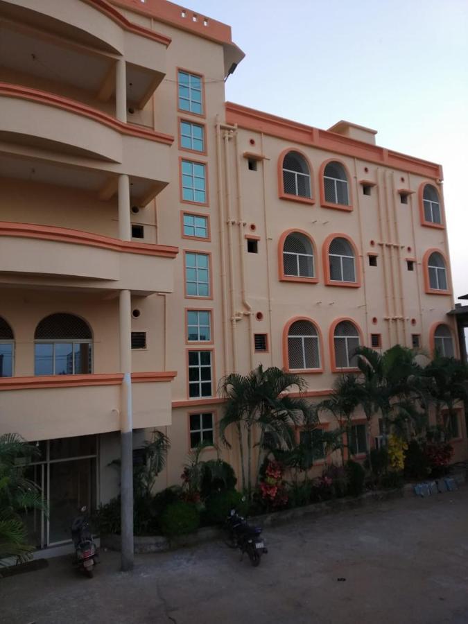 Goroomgo Silicon Residency Puri Near Sea Beach & Temple - Luxurious Room - Lift And Parking Facilities - Best Seller Esterno foto