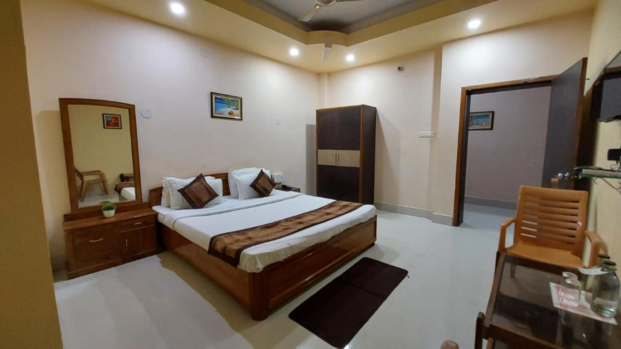 Goroomgo Silicon Residency Puri Near Sea Beach & Temple - Luxurious Room - Lift And Parking Facilities - Best Seller Esterno foto